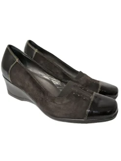 Schlüpfschuhe Größe 38