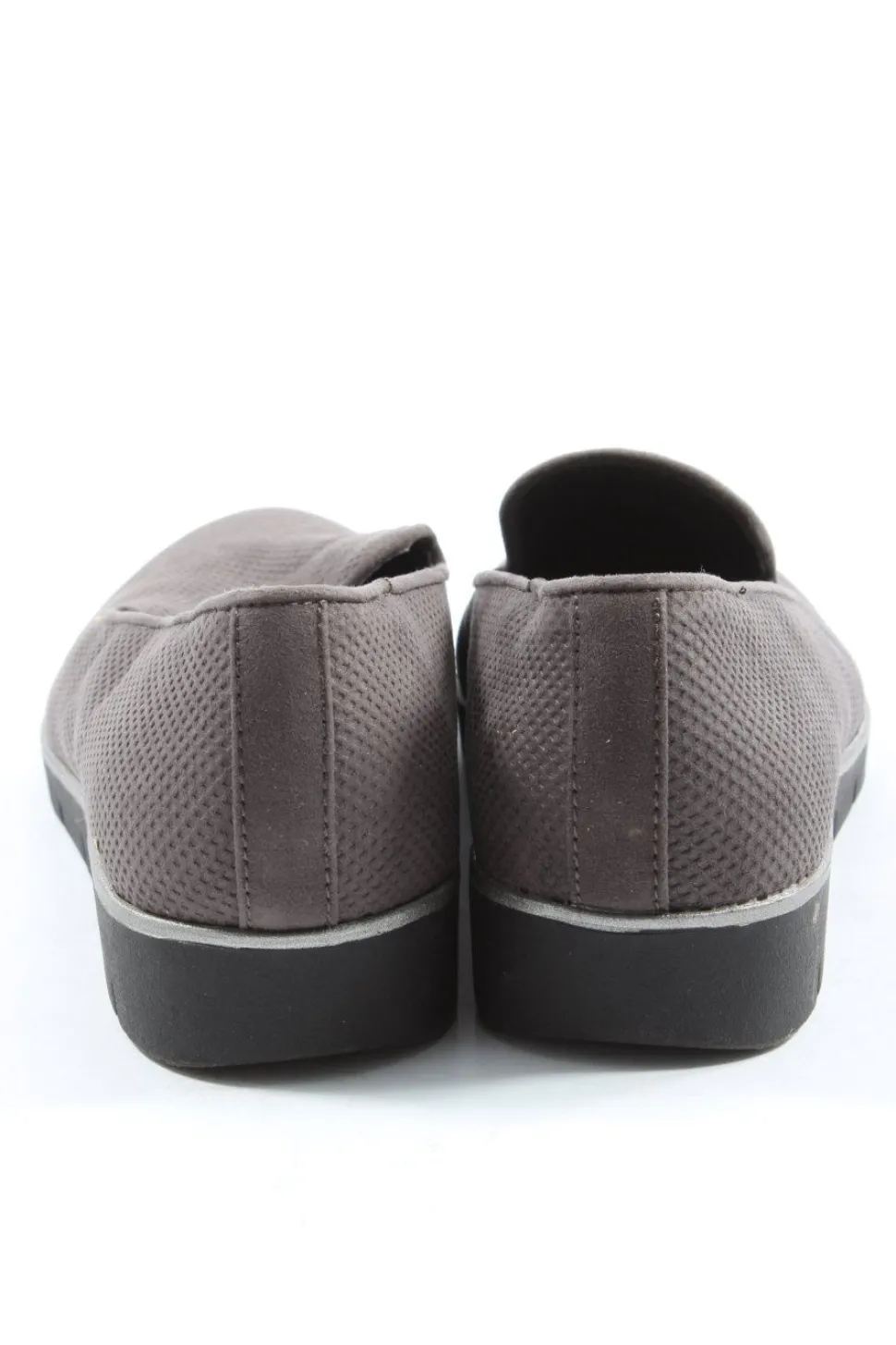 Schlüpfschuhe Größe 37