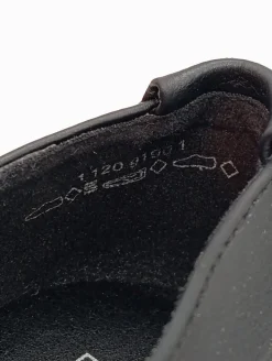 Schlüpfschuhe Größe 37