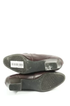 Schlüpfschuhe Größe 38