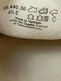 Schlüpfschuhe Größe 37