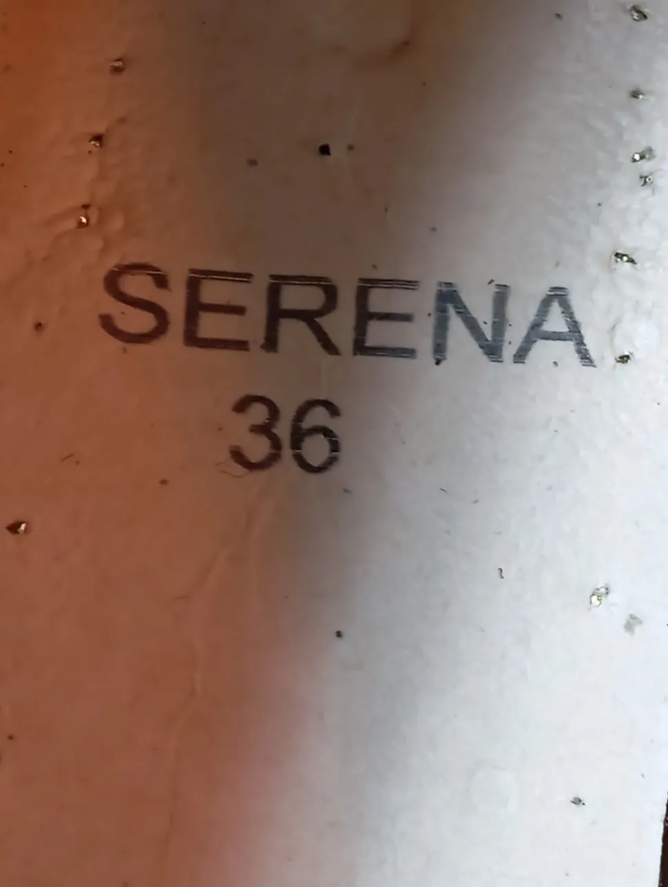 Schlüpfschuhe Größe 36