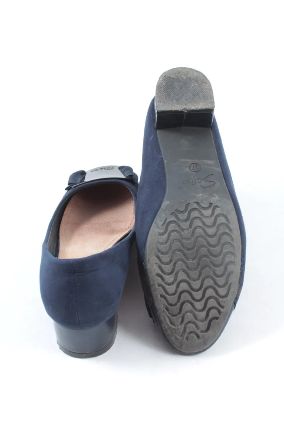 Schlüpfschuhe Größe 37