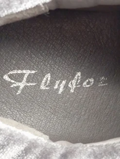 Schlüpfsneaker Größe 38