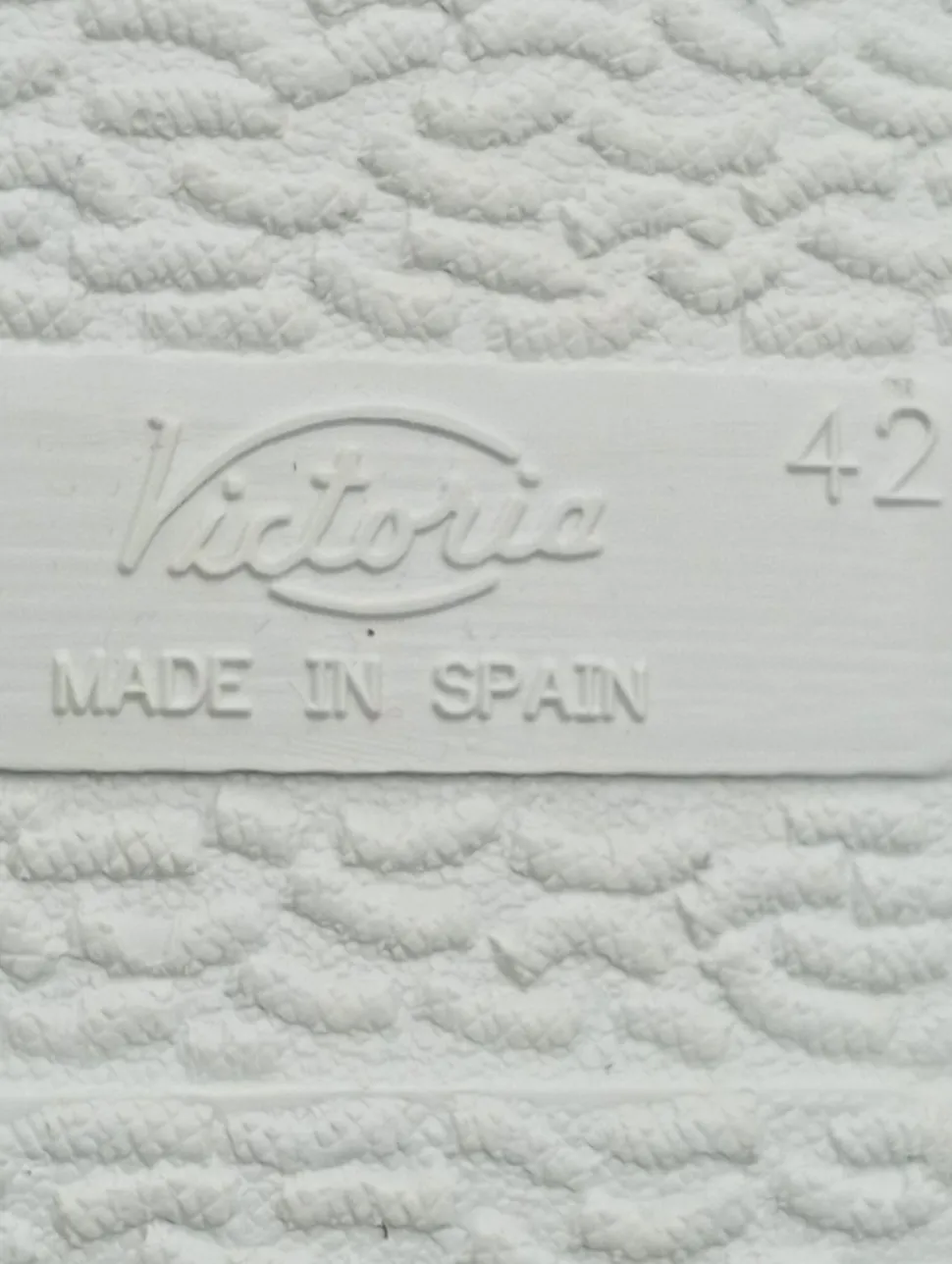 Schlüpfsneaker Größe 42