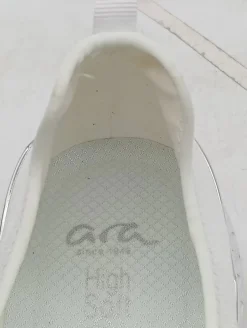 Schlüpfsneaker Größe 43