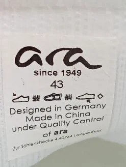 Schlüpfsneaker Größe 43