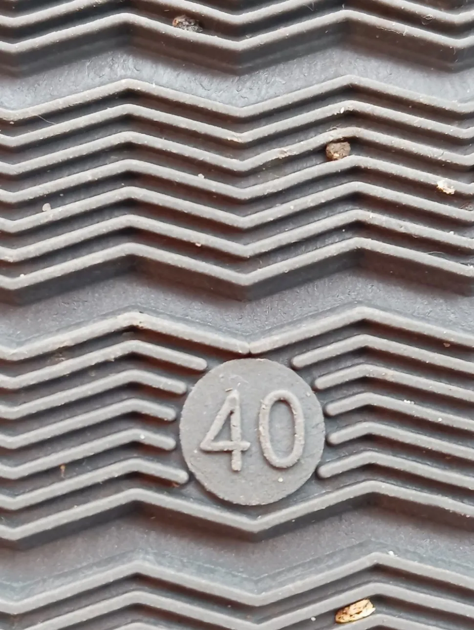 Schlüpf-Stiefeletten Größe 40