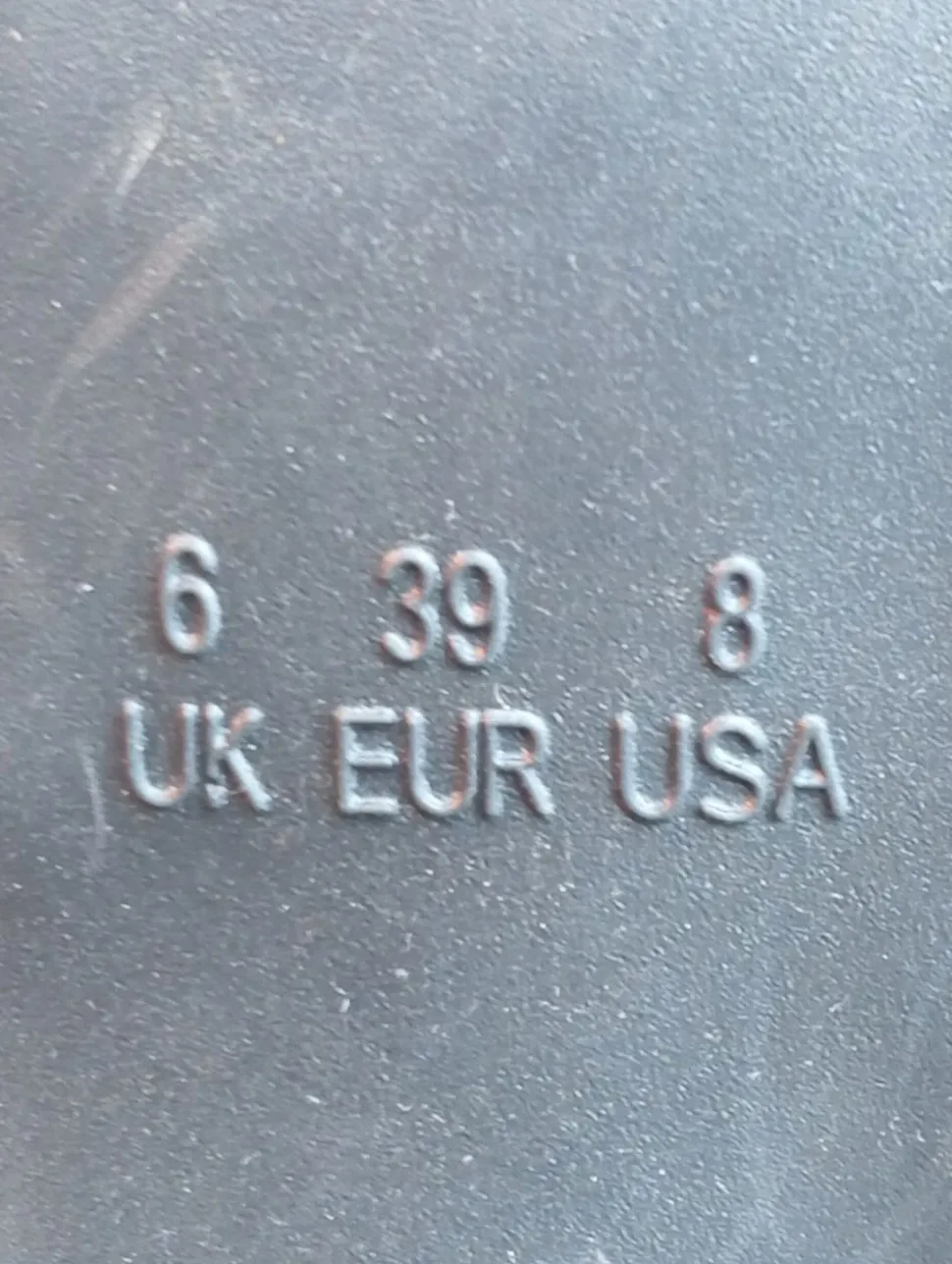 Schlüpf-Stiefeletten Größe 39