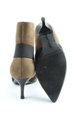 Schlüpf-Stiefeletten Größe 38