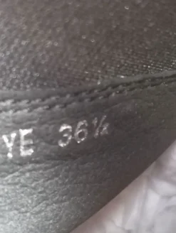 Schlüpf-Stiefeletten Größe 36,5