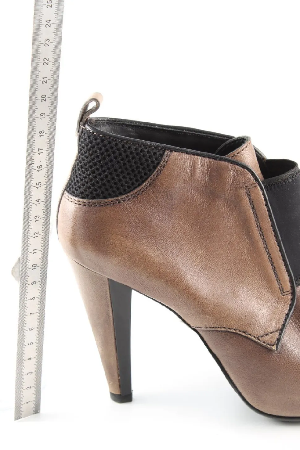 Schlüpf-Stiefeletten Größe 38,5