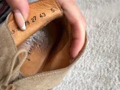 Schnürschuhe Größe 43