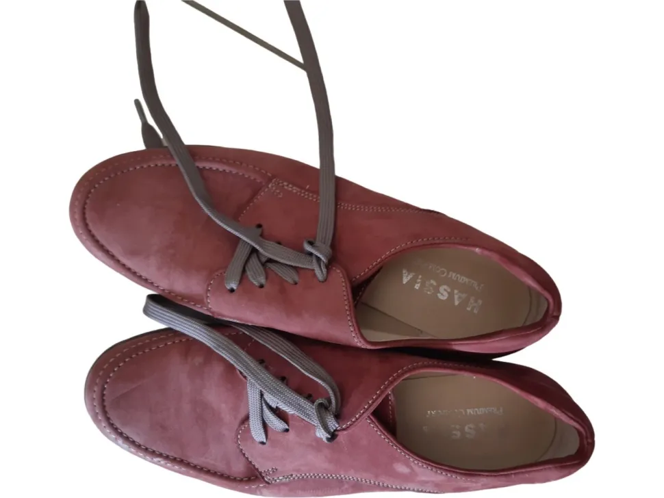 Schnürschuhe Größe 39,5