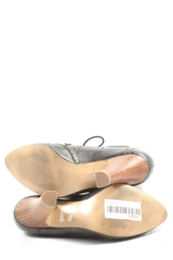 Schnürschuhe Größe 38