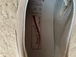 Schnürschuhe Größe 39,5