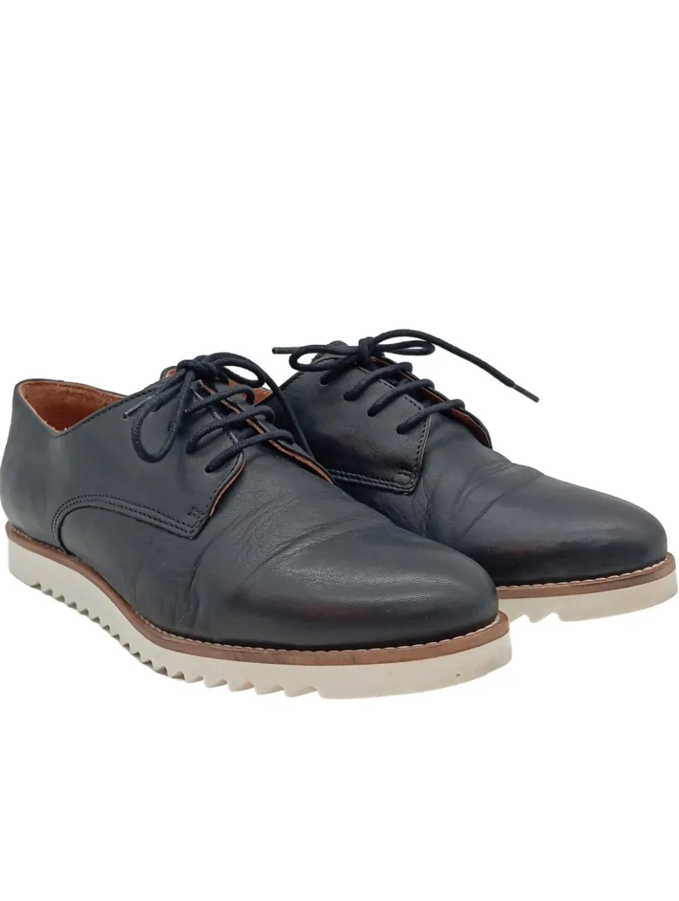 Schnürschuhe Größe 40