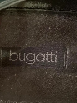 Schnürschuhe Größe 39