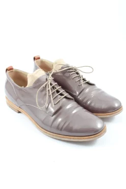 Schnürschuhe Größe 38