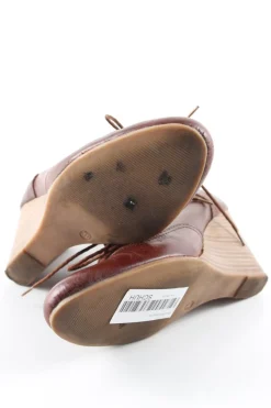 Schnürschuhe Größe 39