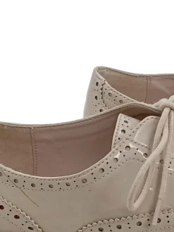 Schnürschuhe Größe 40