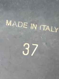 Schnürschuhe Größe 37