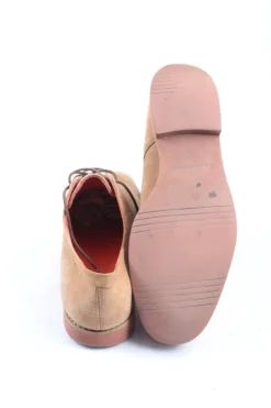 Schnürschuhe Größe 37