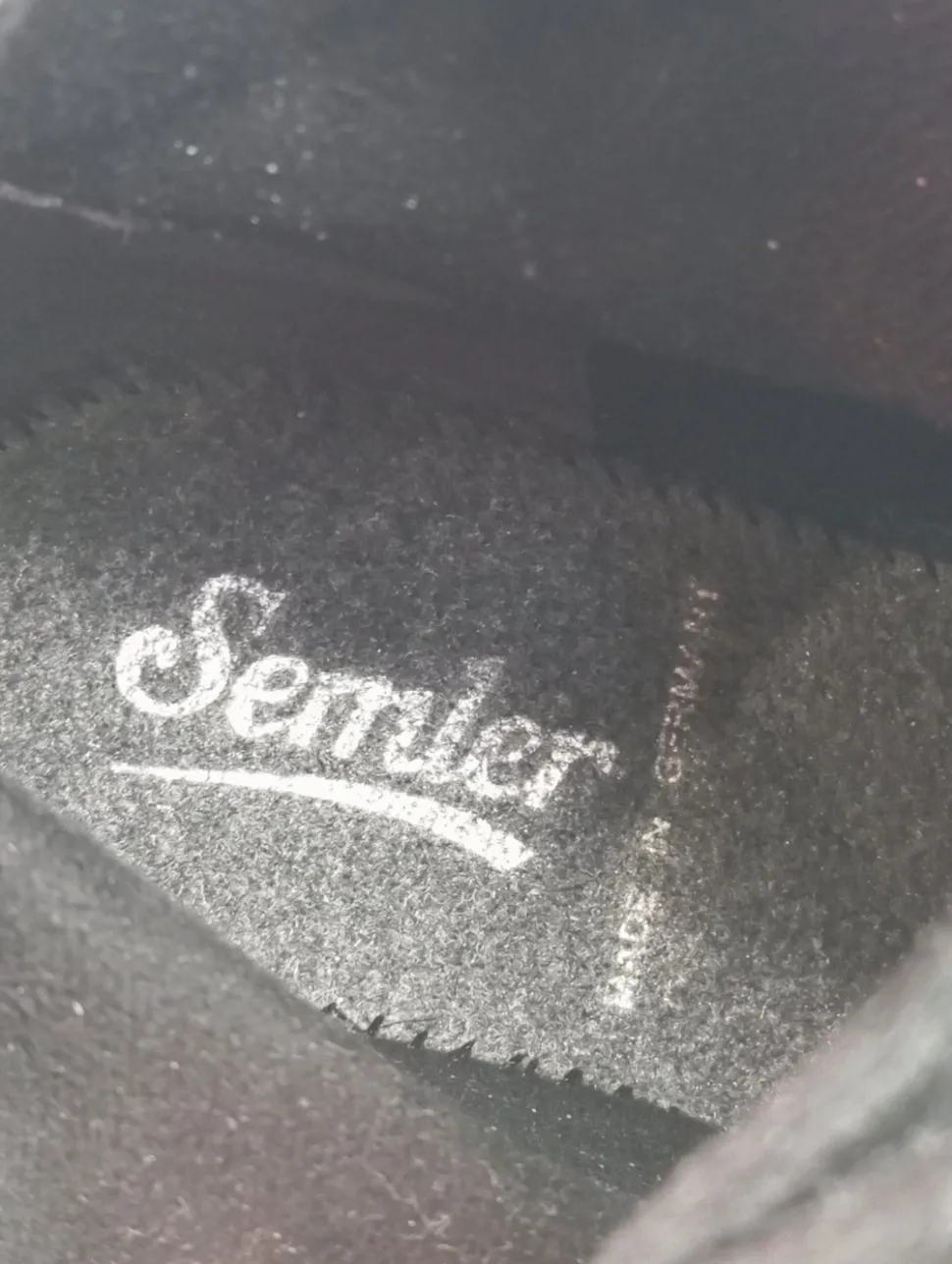 Schnürschuhe Größe 42