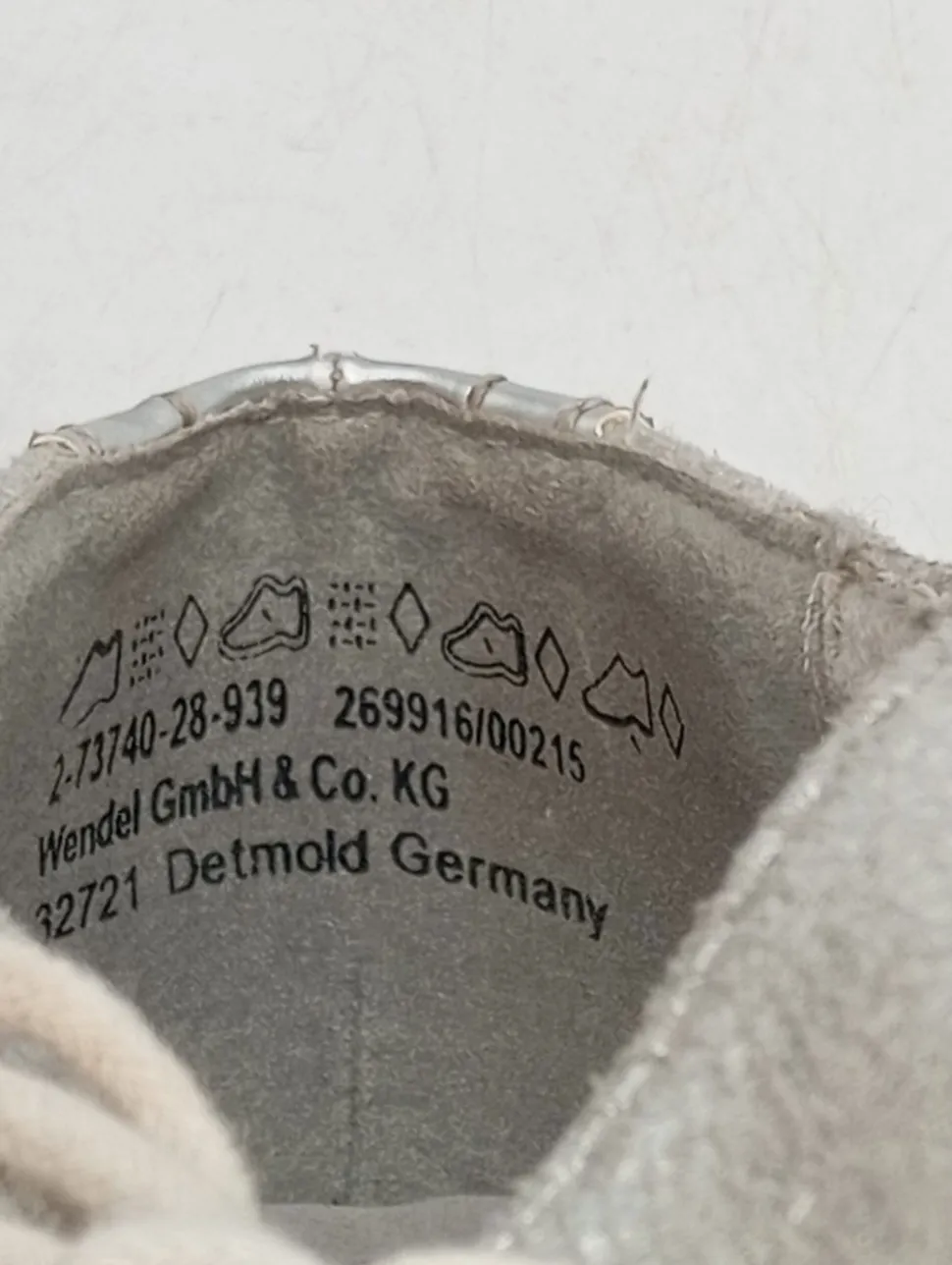 Schnürschuhe Größe 36