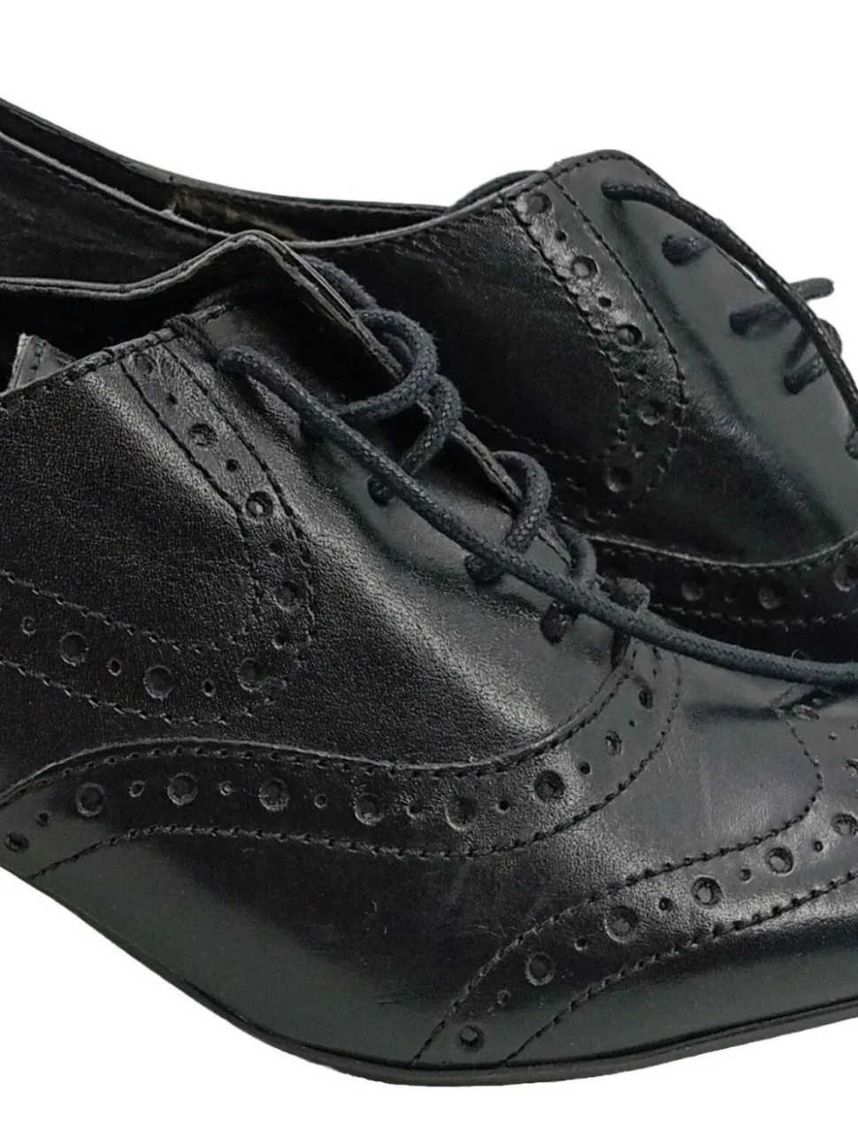 Schnürschuhe Größe 37