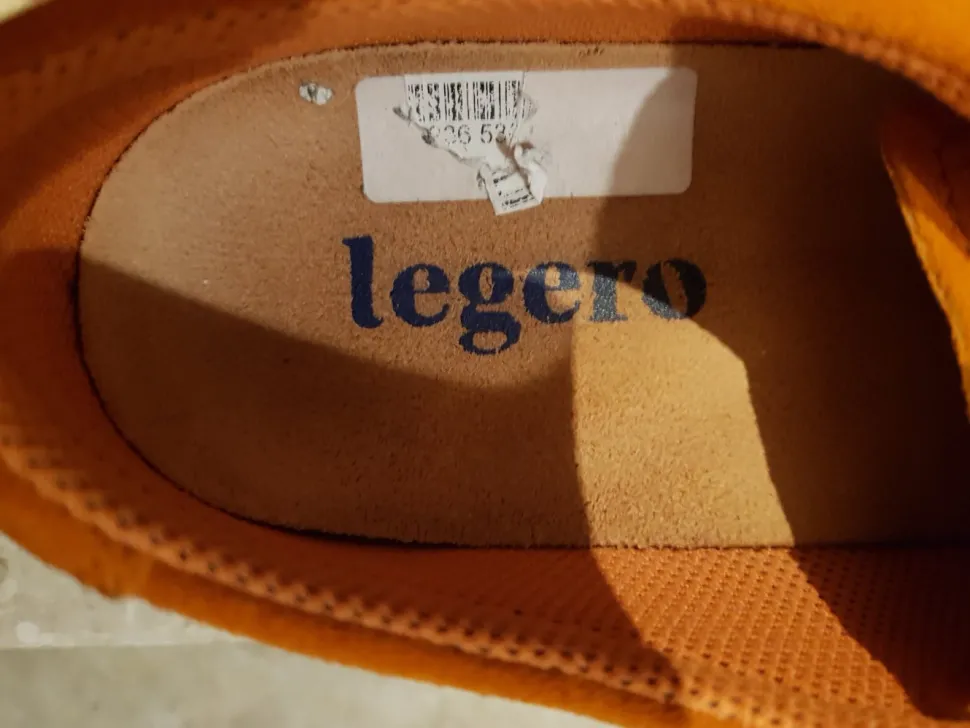 Schnürschuhe Größe 40