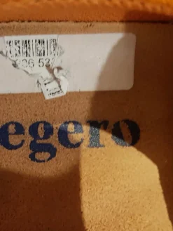 Schnürschuhe Größe 40