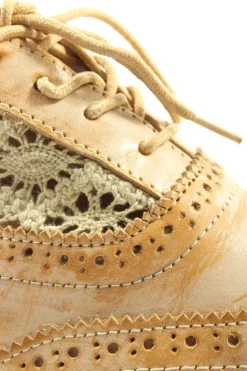 Schnürschuhe Größe 37