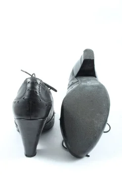 Schnürschuhe Größe 38