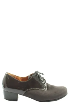 Schnürschuhe Größe 38