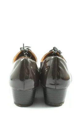 Schnürschuhe Größe 38