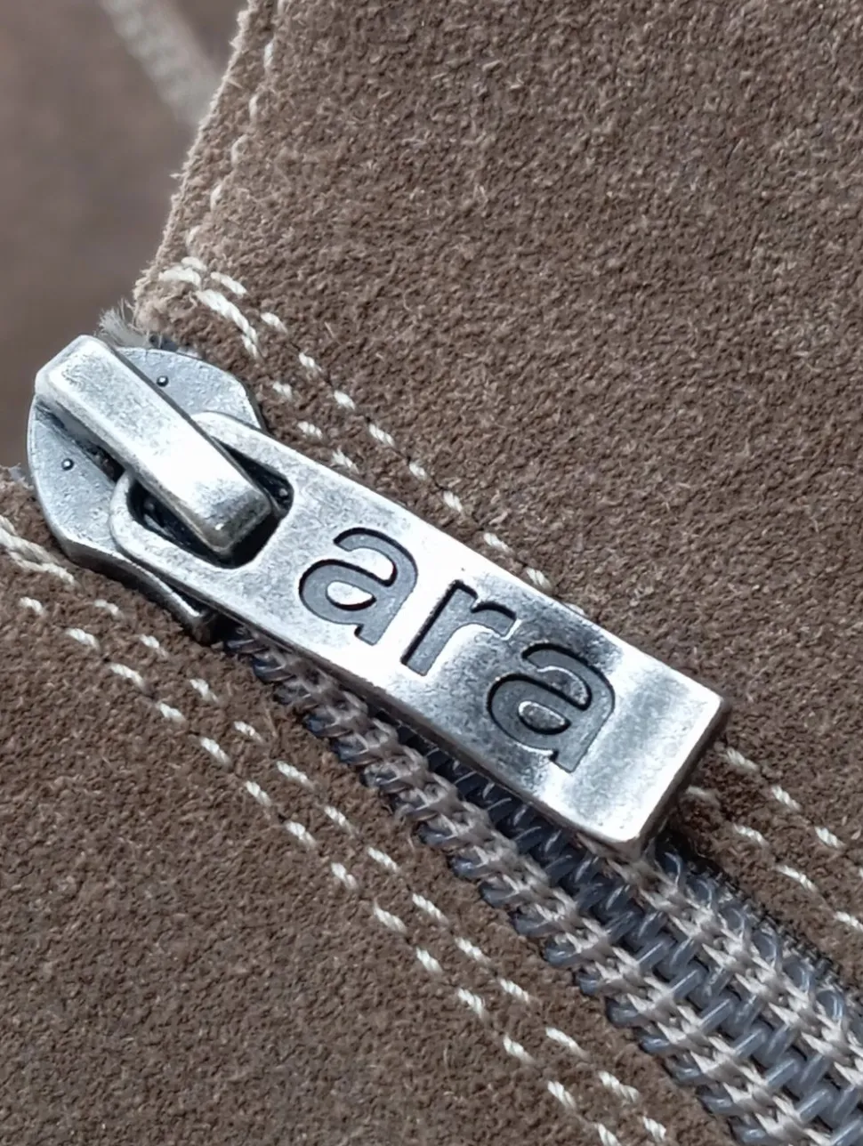 Schnürschuhe Größe 42