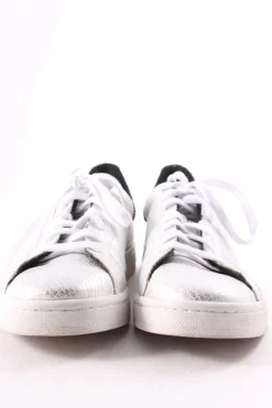 Schnürschuhe Größe 39