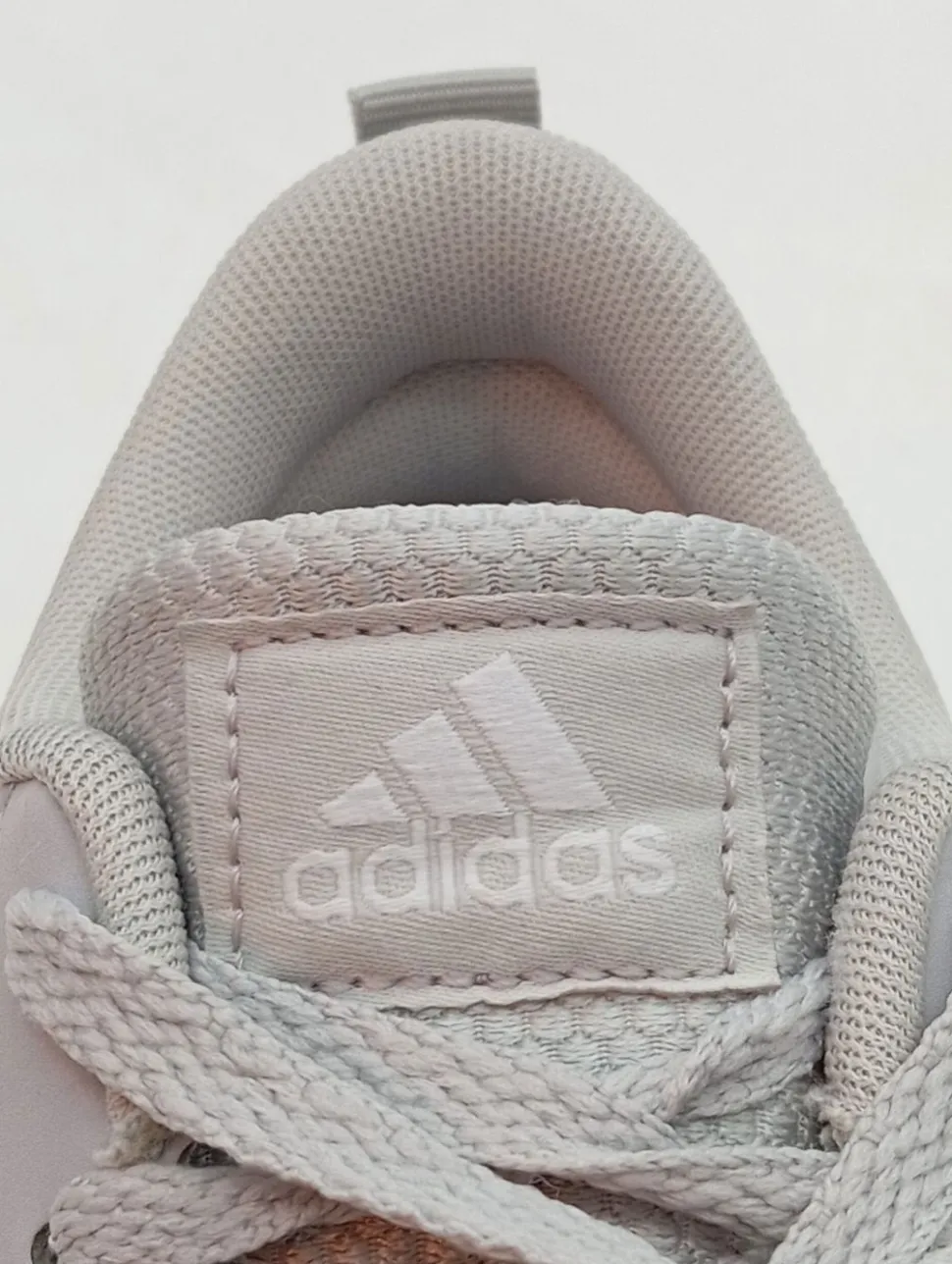 Schnürsneaker Größe 39