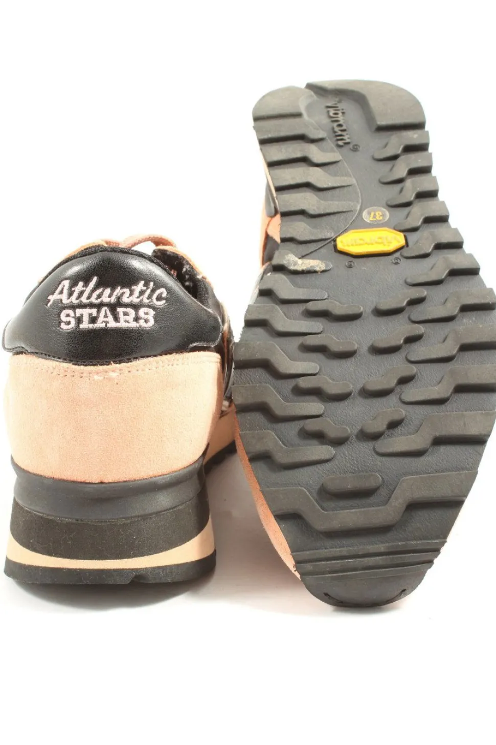 Schnürsneaker Größe 37