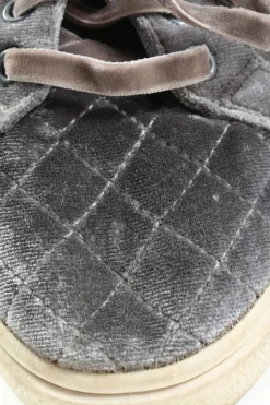 Schnürsneaker Größe 37