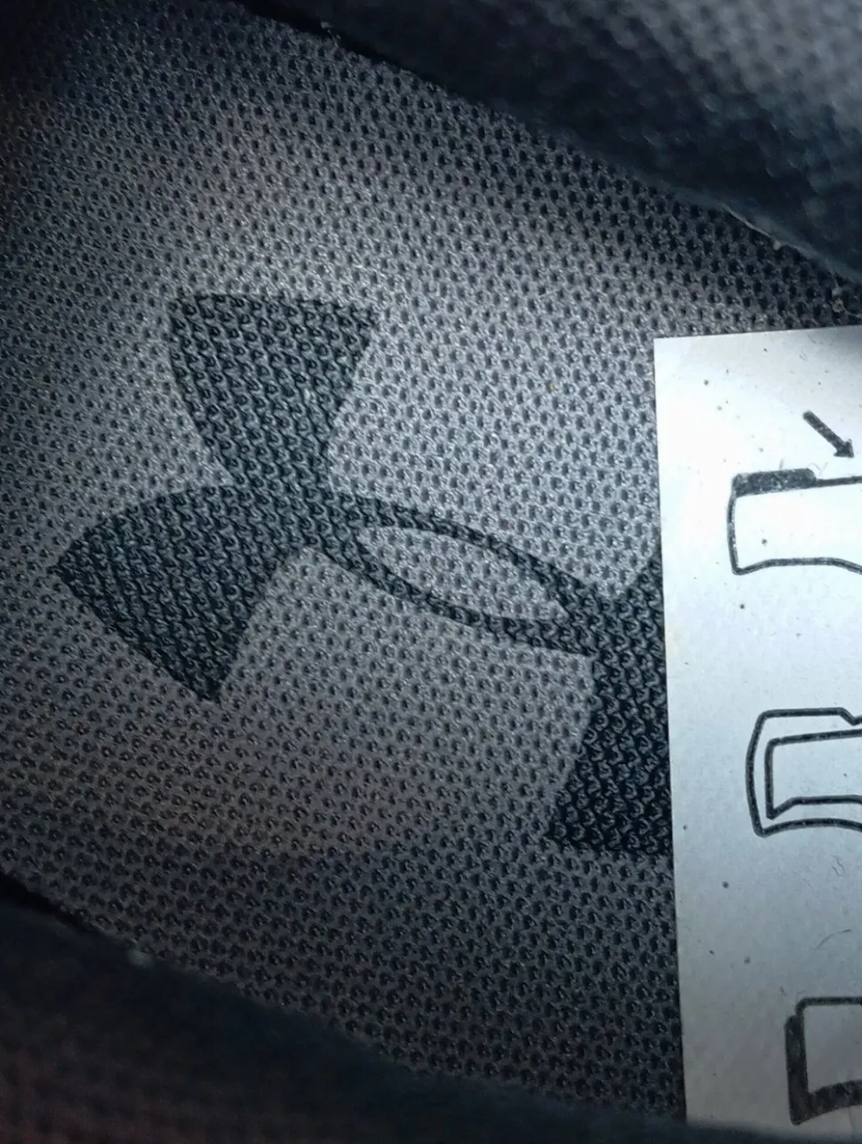 Schnürsneaker Größe 40