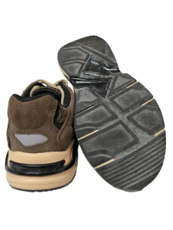 Schnürsneaker Größe 42