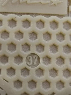 Schnürsneaker Größe 37