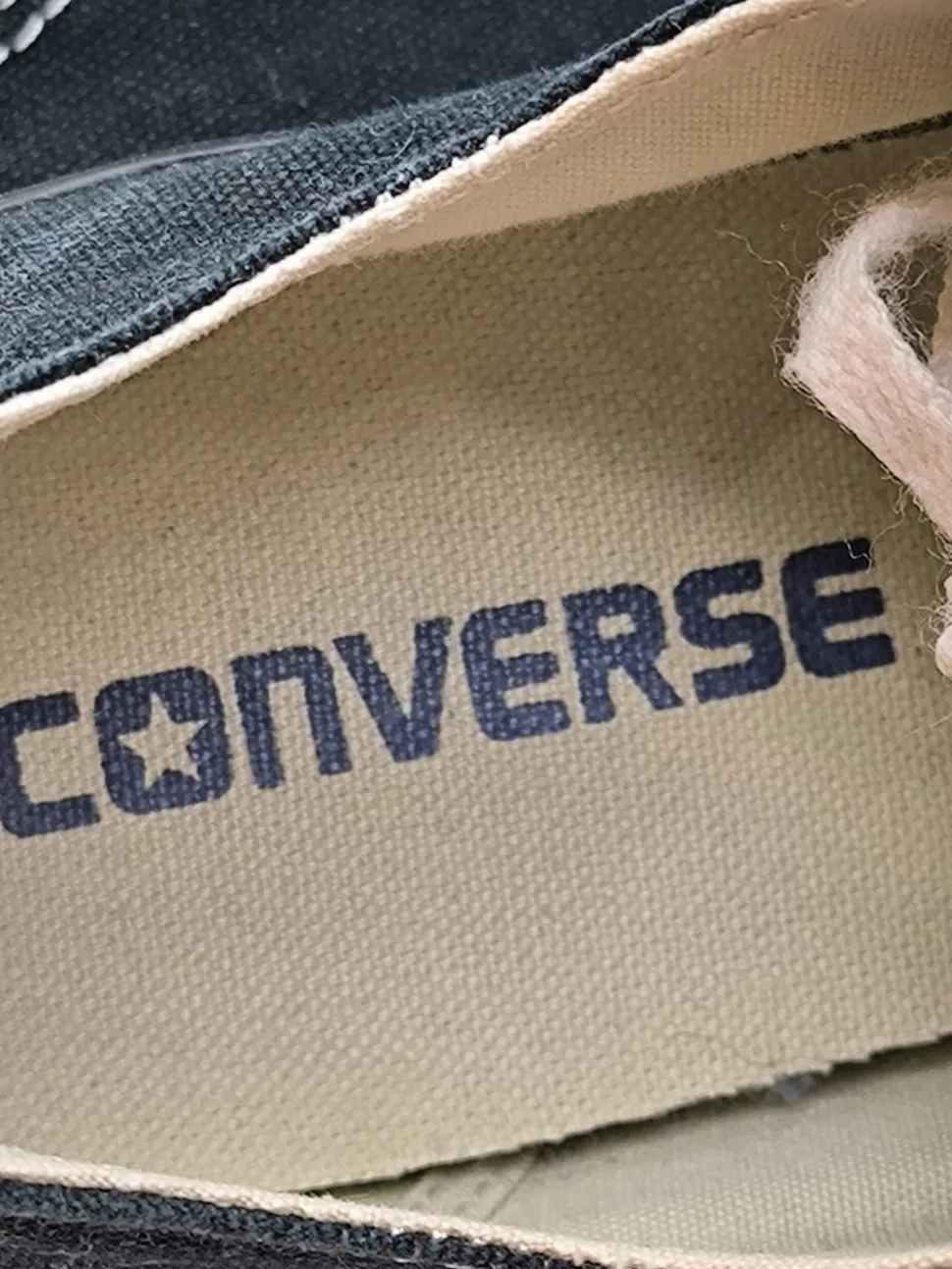 Schnürsneaker Größe 38,5