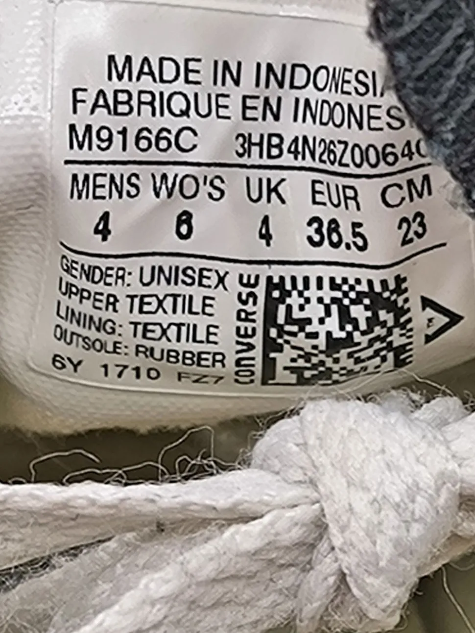 Schnürsneaker Größe 38,5