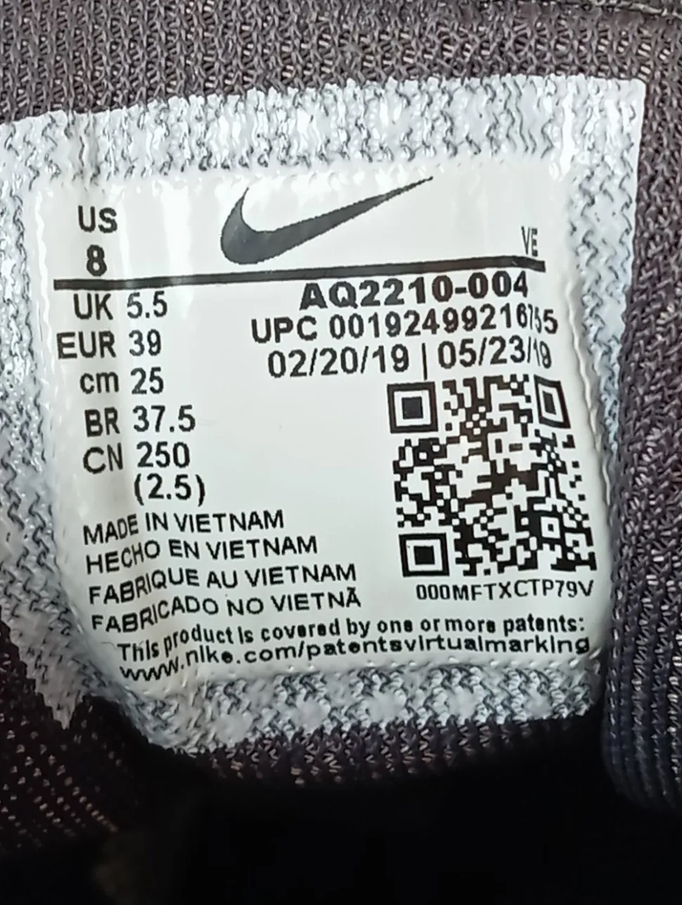 Schnürsneaker Größe 39