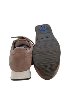 Schnürsneaker Größe 38