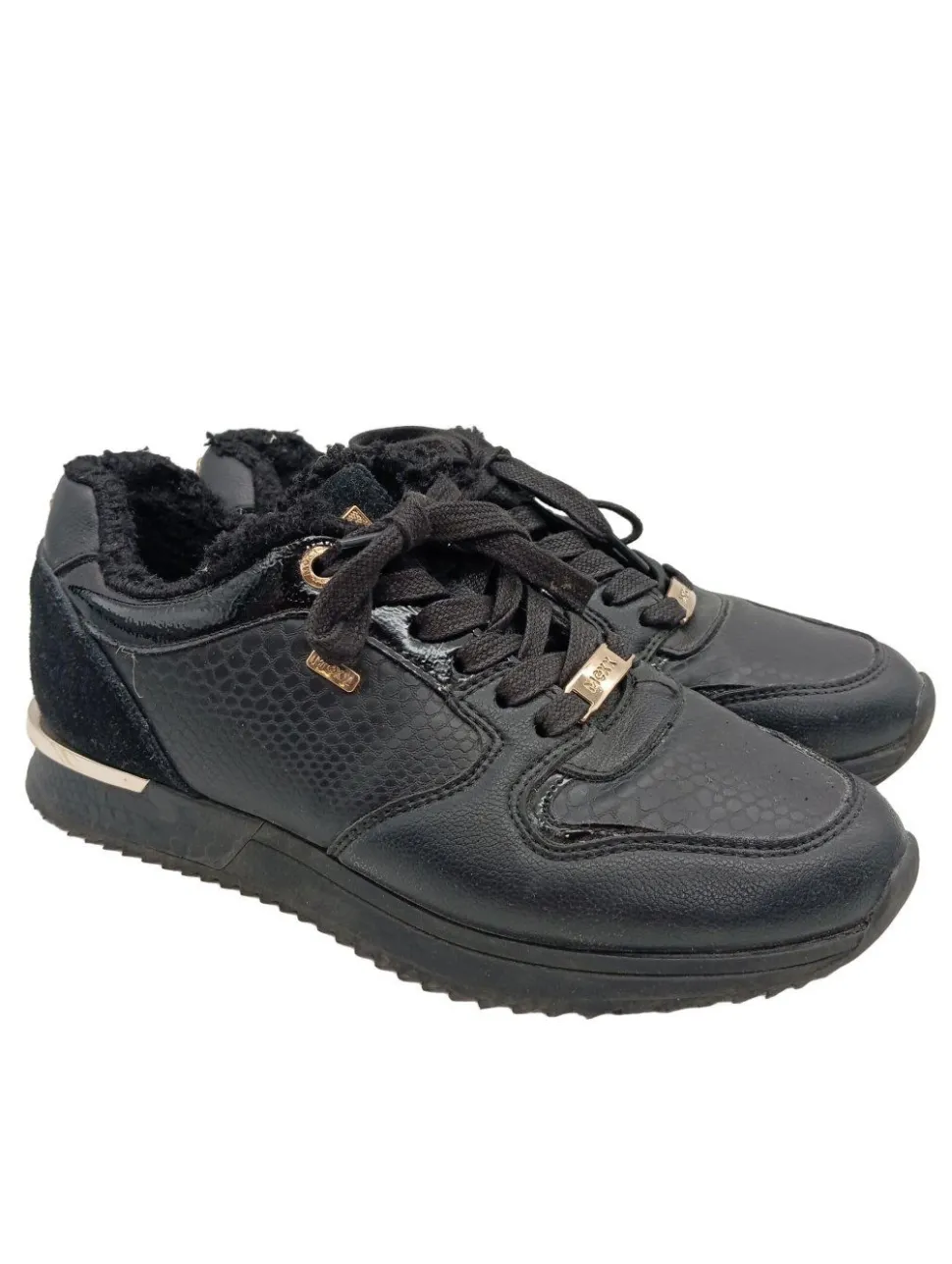 Schnürsneaker Größe 37