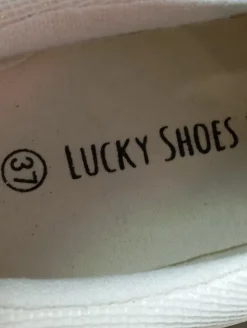 Schnürsneaker Größe 37